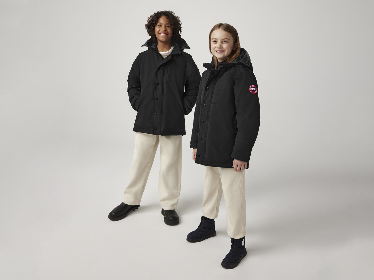 Парка Canada Goose Youth Logan, черный
Парка Canada Goose Youth Logan, черный