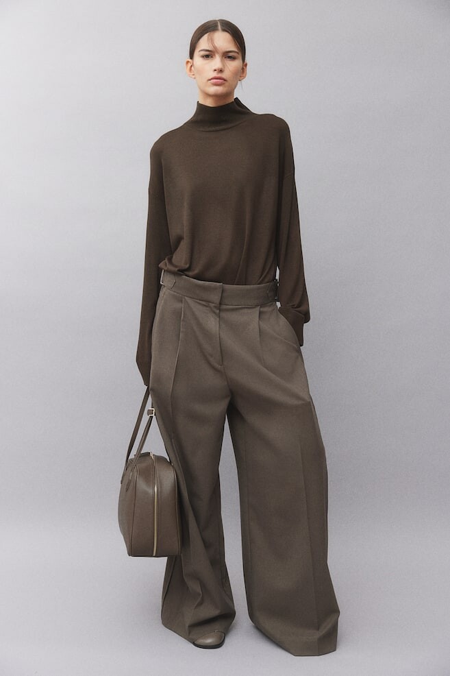 Свитер тонкой вязки с водолазкой H&M, зеленый
Свитер тонкой вязки с водолазкой H&M, зеленый