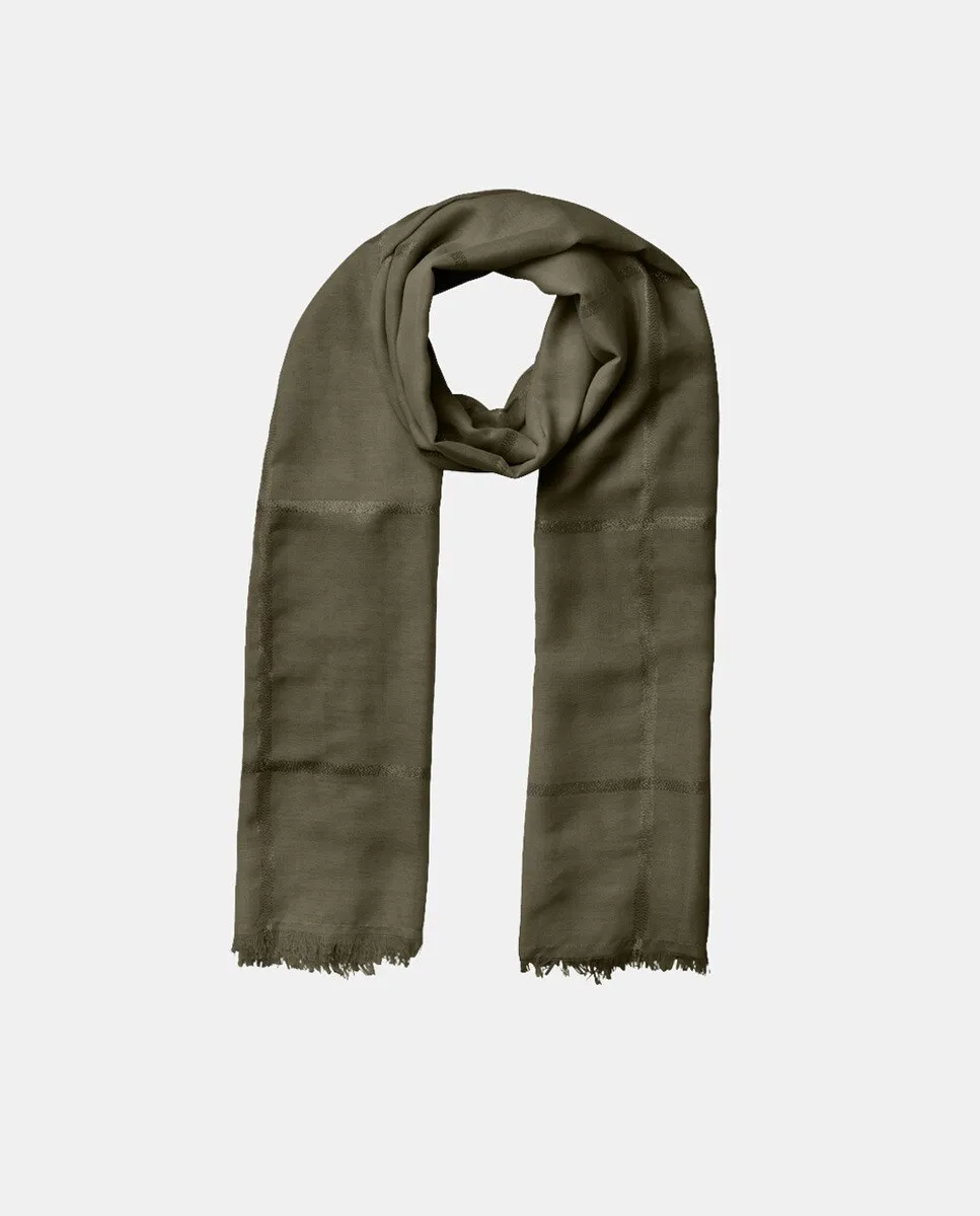 Шарф с люрексом Pieces, зеленый
Шарф с люрексом Pieces, зеленый