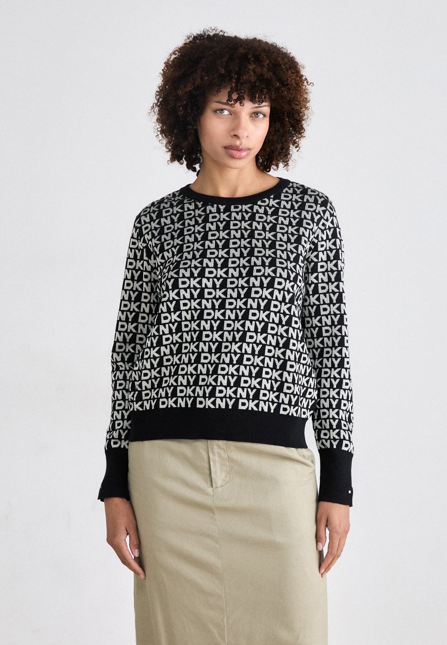 Джемпер DKNY LONG SLEEVE CREW NECK LOGO SLIT AT CUFF, Black/Eggnog/Black
Джемпер DKNY LONG SLEEVE CREW NECK LOGO SLIT AT CUFF, Black/Eggnog/Black