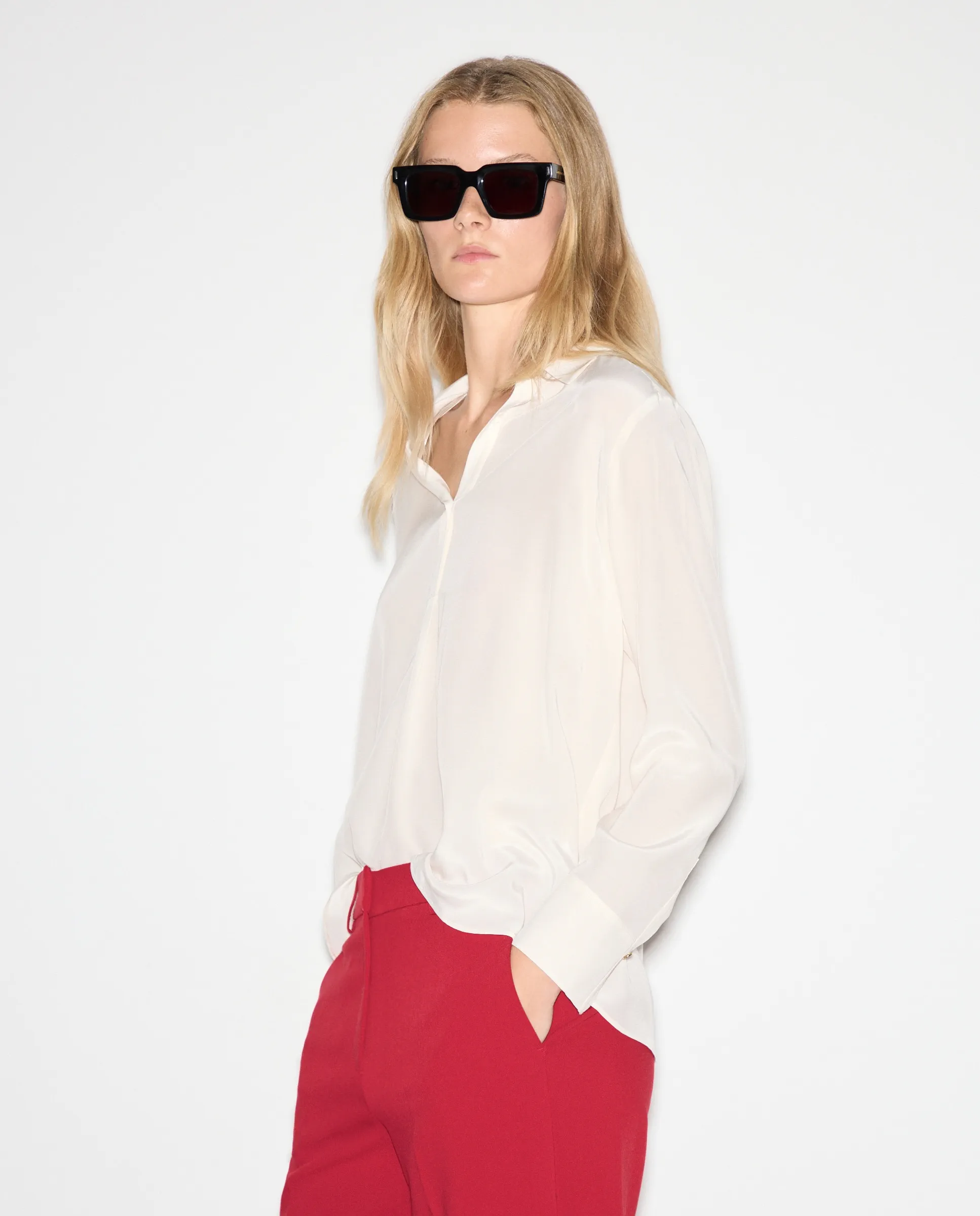 Женская гладкая водолазка с длинным рукавом Woman El Corte Inglés, песочный
Женская гладкая водолазка с длинным рукавом Woman El Corte Inglés, песочный