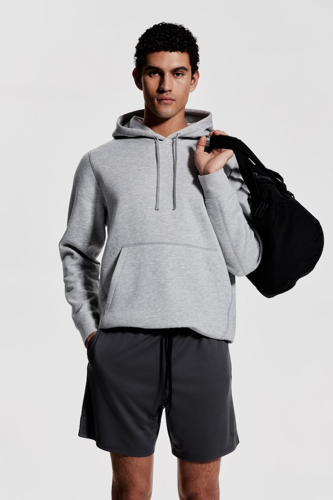 Короткие спортивные шорты H&M, серый 
Короткие спортивные шорты H&M, серый