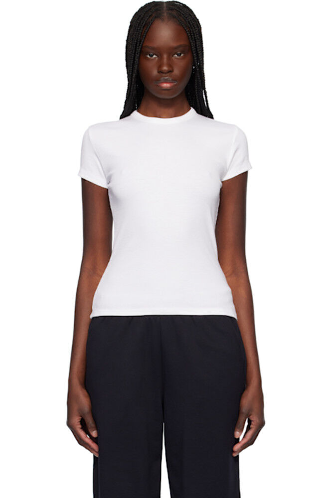 Белая футболка в рубчик CDLP
Белая футболка в рубчик CDLP