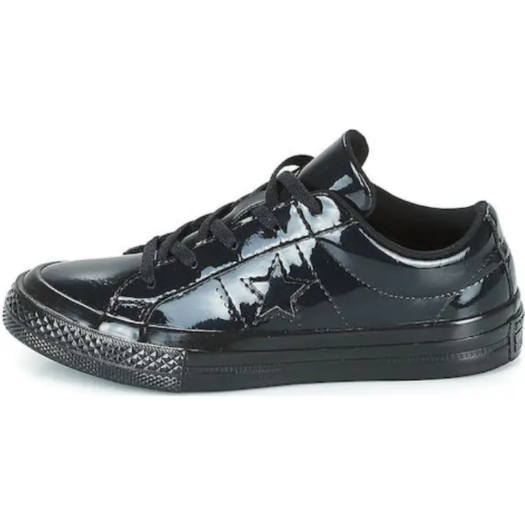 Converse Низкие детские скейтерские туфли Black/Kids
Converse Низкие детские скейтерские туфли Black/Kids