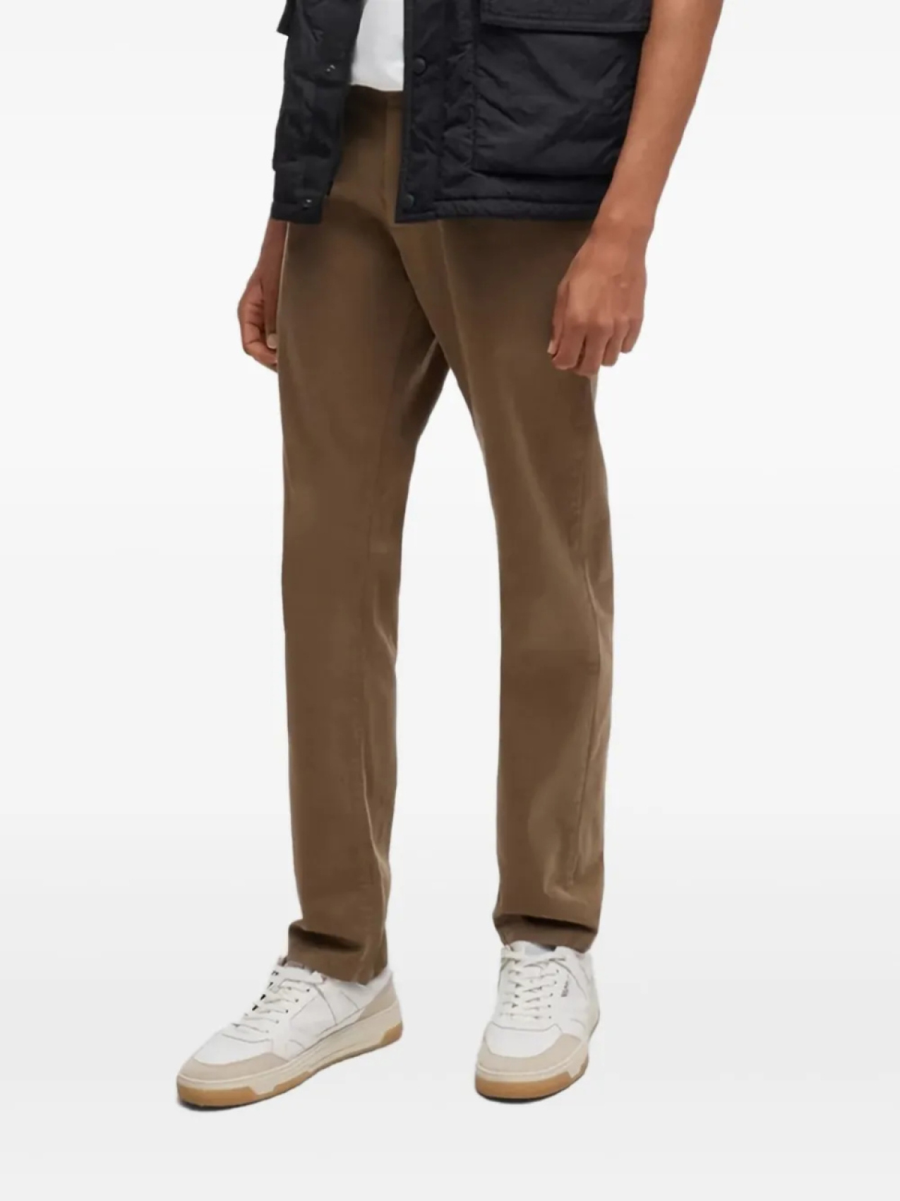 BOSS брюки чинос с нашивкой-логотипом, коричневый
BOSS брюки чинос с нашивкой-логотипом, коричневый