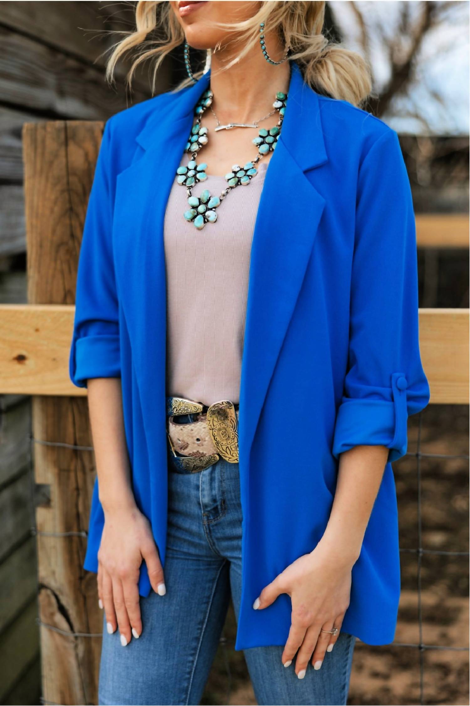 Куртка-бойфренд в королевском синем ANDREE BY UNIT
Куртка-бойфренд в королевском синем ANDREE BY UNIT