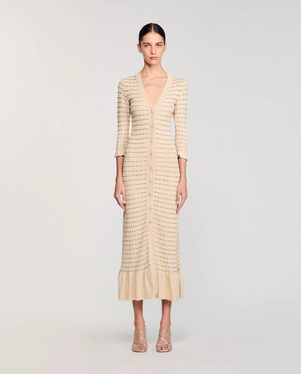Длинное трикотажное платье со стразами Sandro, бежевый
Длинное трикотажное платье со стразами Sandro, бежевый