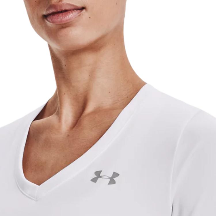 Футболка женская Silver Under Armour
Футболка женская Silver Under Armour