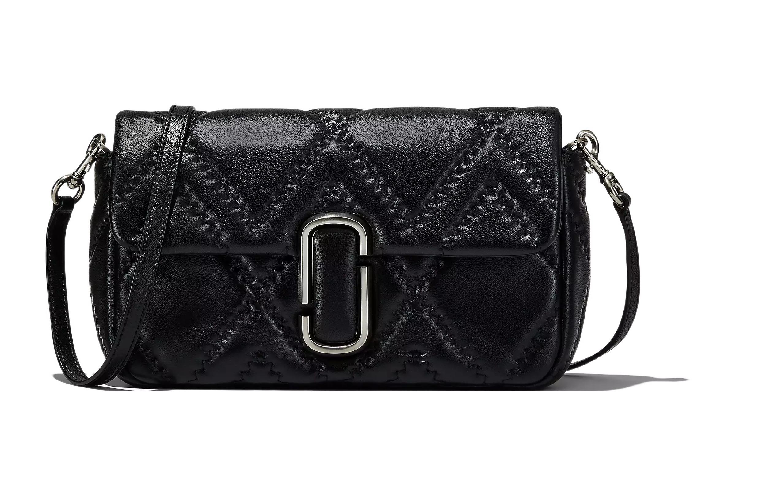 Большая сумка через плечо MARC JACOBS
Большая сумка через плечо MARC JACOBS