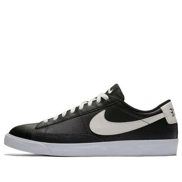 Кроссовки блейзер низкие кожаные Nike, черный
Кроссовки блейзер низкие кожаные Nike, черный