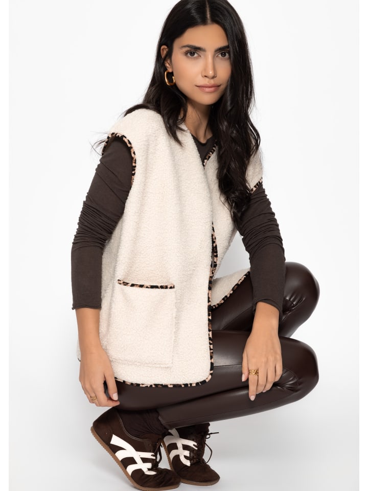 SASSYCLASSY Жилет-«тедди» с отделкой под леопардовый принт, бежевого цвета
SASSYCLASSY Жилет-«тедди» с отделкой под леопардовый принт, бежевого цвета