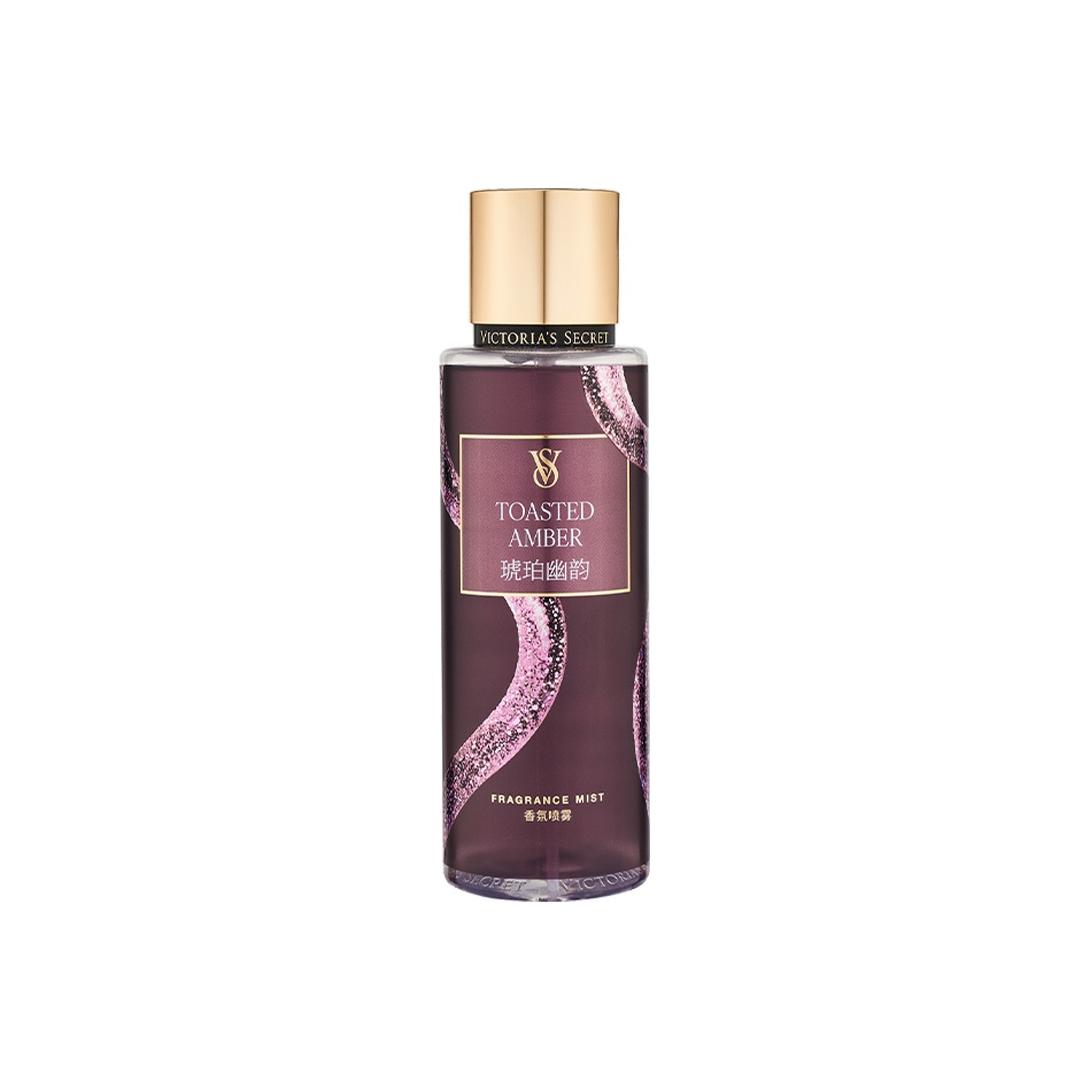 Ароматический спрей year of the snake limited citrus lily цветочно-фруктовый аккорд eau de toilette 250ml Victoria's Secret
Ароматический спрей year of the snake limited citrus lily цветочно-фруктовый аккорд eau de toilette 250ml Victoria's Secret
