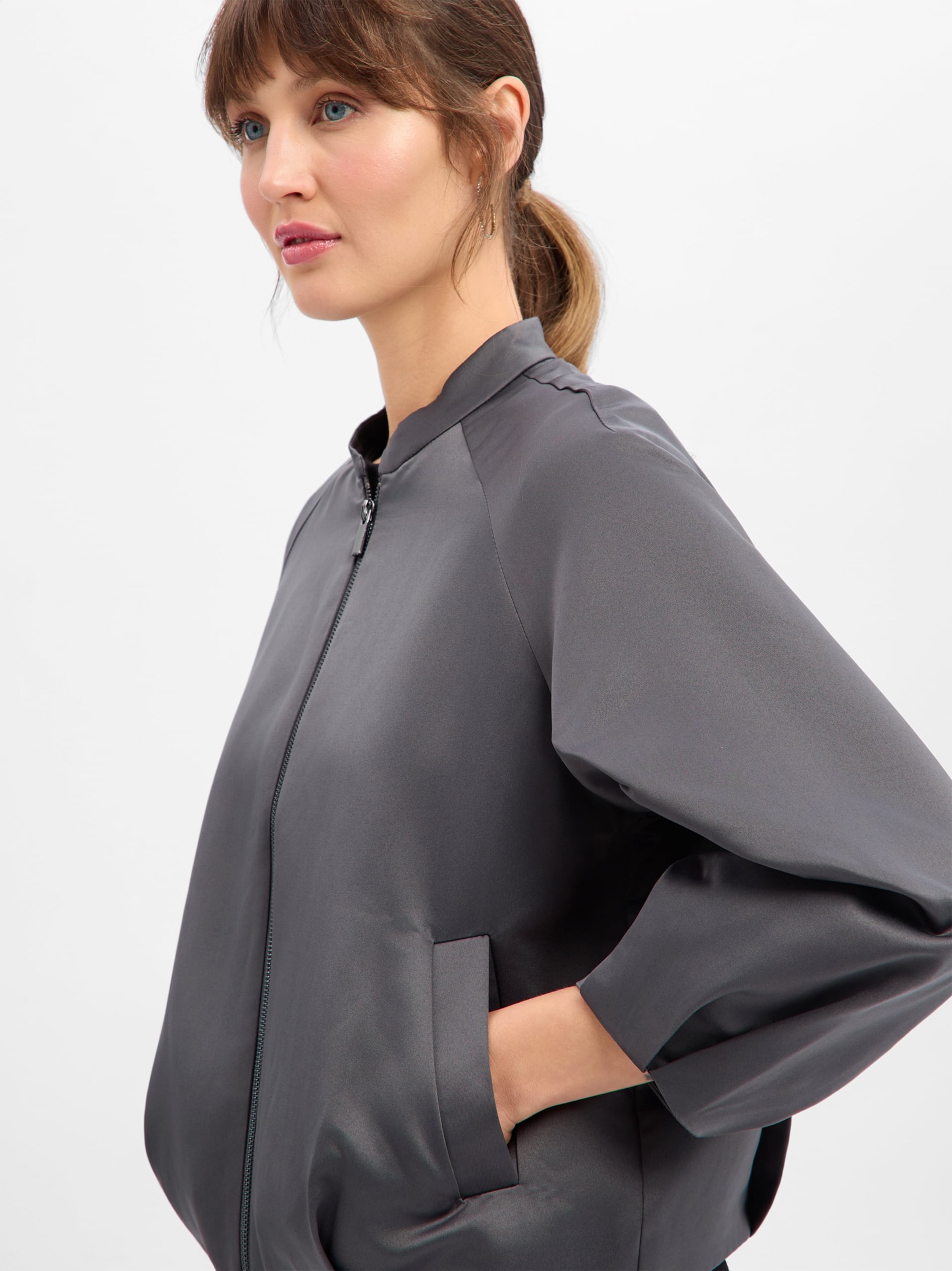 Someday Блейзер 'Noriella' в цвете Anthracite
Someday Блейзер 'Noriella' в цвете Anthracite