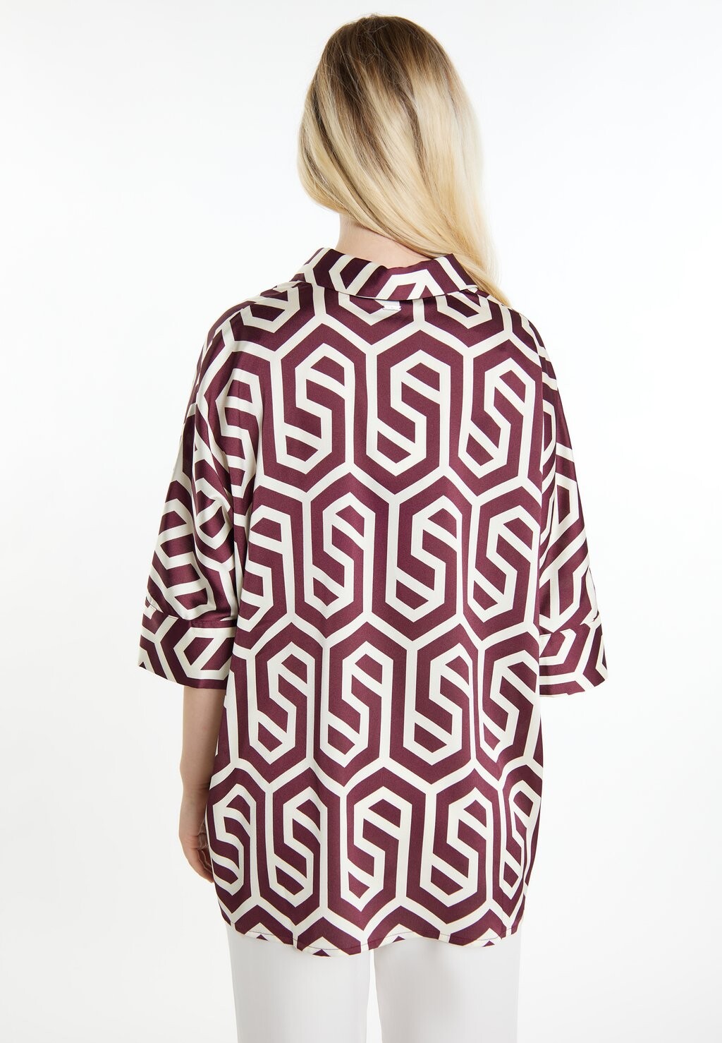 Блузка на пуговицах ACALMAR DreiMaster, белый
Блузка на пуговицах ACALMAR DreiMaster, белый