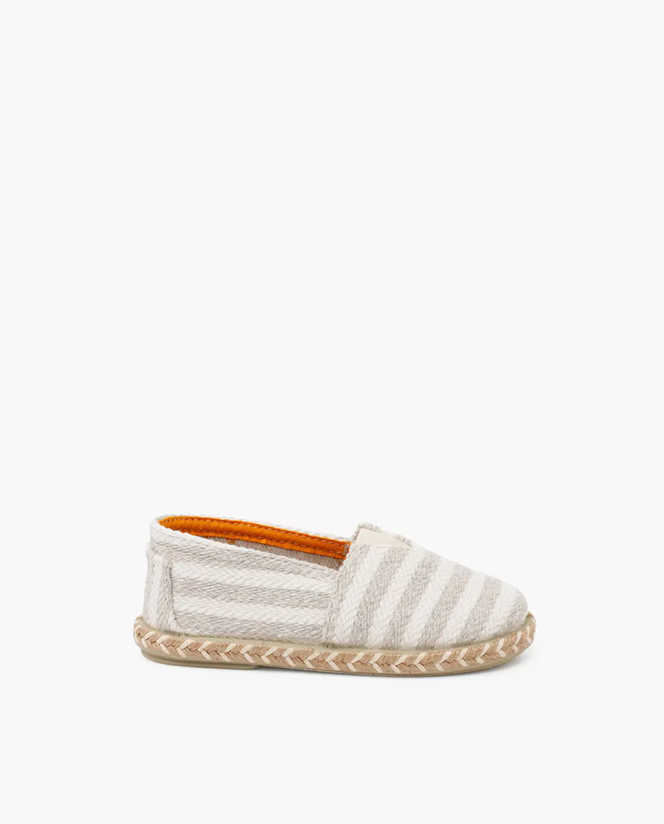 Детские походные полосатые эспадрильи на резинке Pisamonas, цвет Crudo
Детские походные полосатые эспадрильи на резинке Pisamonas, цвет Crudo