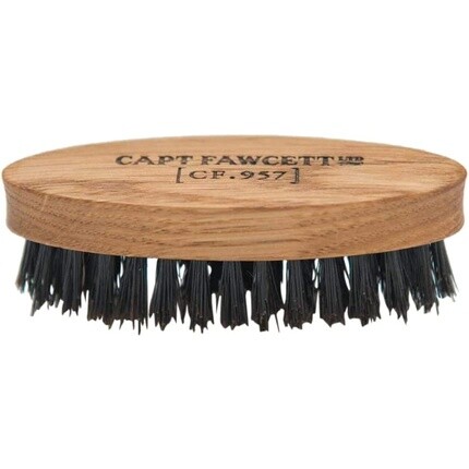 Щетка для усов из щетины дикого кабана, Captain Fawcett
Щетка для усов из щетины дикого кабана, Captain Fawcett