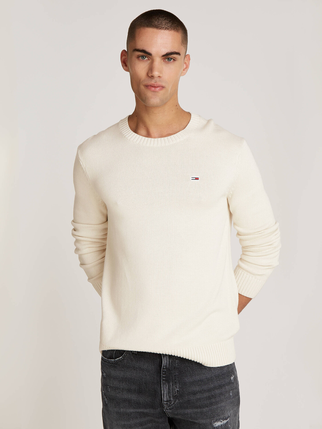 Свитер Tommy Jeans Slim Fit, бежевый
Свитер Tommy Jeans Slim Fit, бежевый