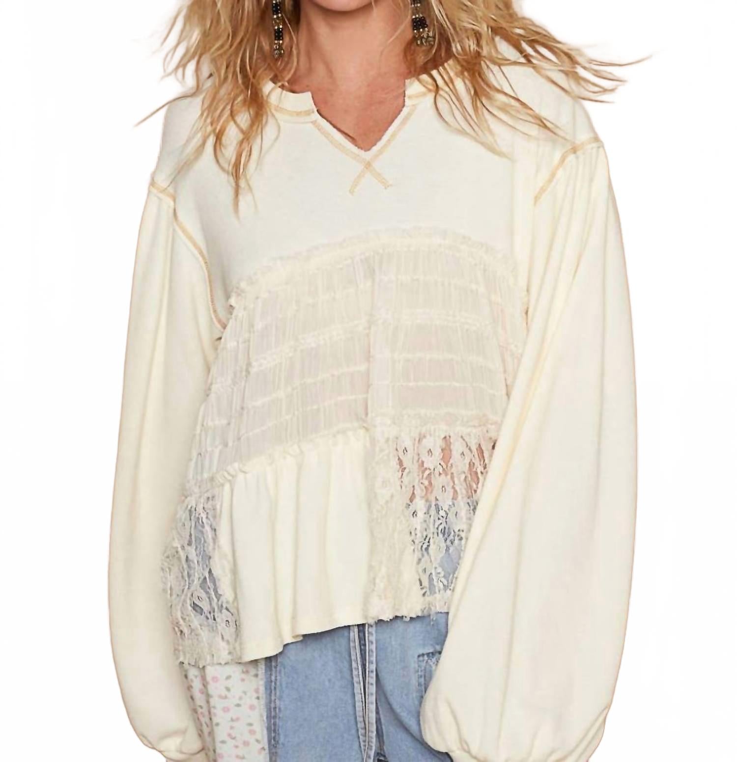 Контрастный трикотажный топ с кружевом «Balloon» кремового цвета POL
Контрастный трикотажный топ с кружевом «Balloon» кремового цвета POL