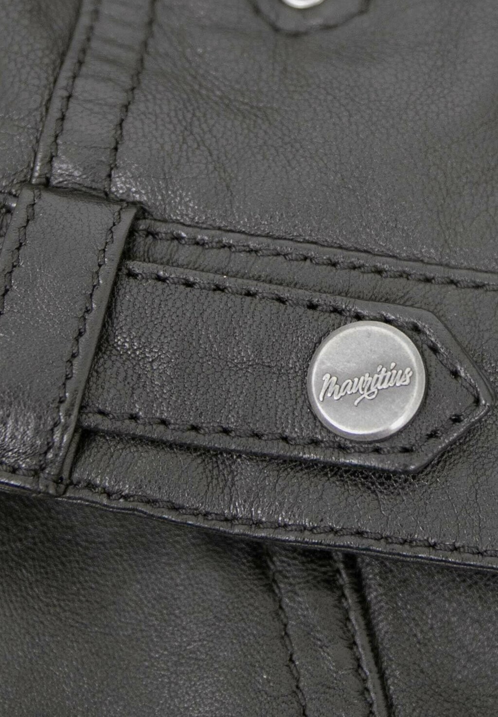 Кожаная куртка CACEY Mauritius, черный
Кожаная куртка CACEY Mauritius, черный