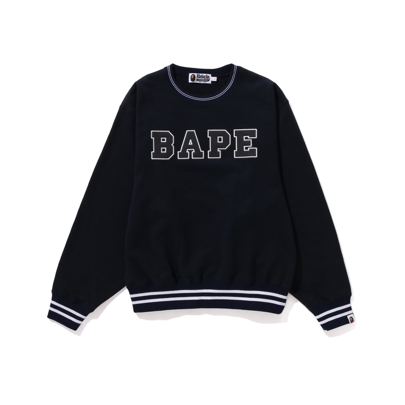 Свитшот женский A BATHING APE, темно-синий
Свитшот женский A BATHING APE, темно-синий
