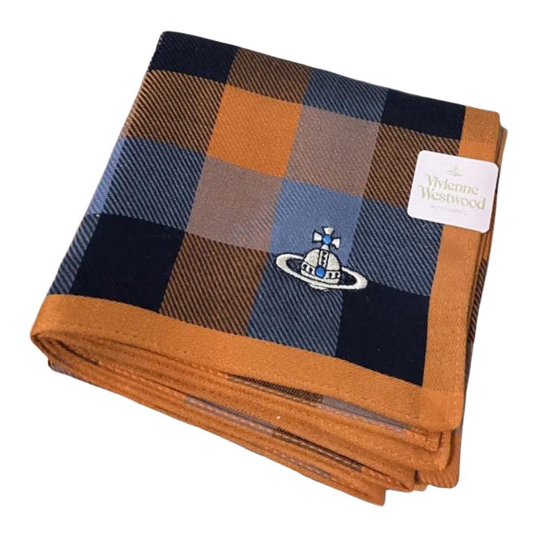 Vivienne Westwood Шелковый шарф унисекс коричневый
Vivienne Westwood Шелковый шарф унисекс коричневый