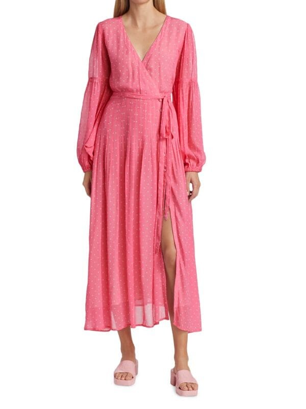 Платье LoveShackFancy с запахом в горошек bevelyn, розовый
Платье LoveShackFancy с запахом в горошек bevelyn, розовый