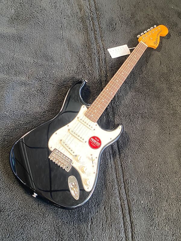 Squier Classic Vibe 70s Stratocaster, черный # ICSH21039184 (7 фунтов 6,2 унции) Classic Vibe 70s Stratocaster, Black
Squier Classic Vibe 70s Stratocaster, черный # ICSH21039184 (7 фунтов 6,2 унции) Classic Vibe 70s Stratocaster, Black