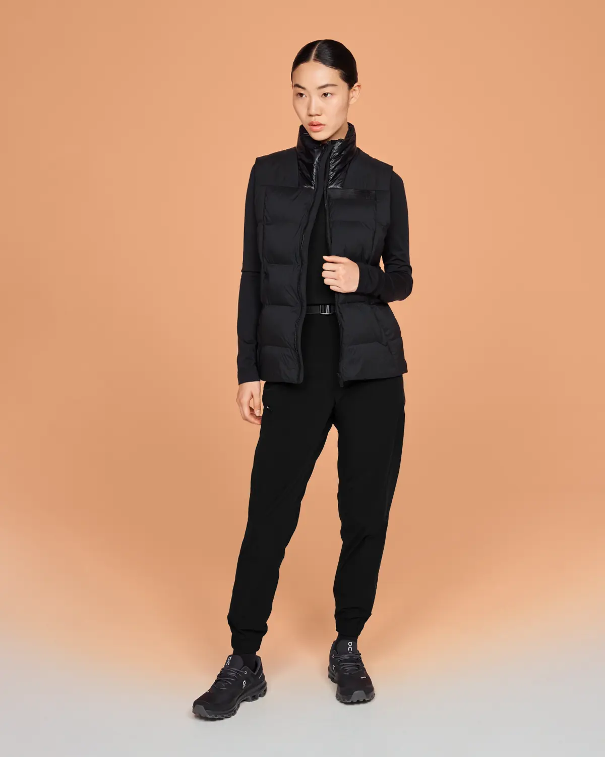 Жилет утепленный On Running Challenger, черный
Жилет утепленный On Running Challenger, черный