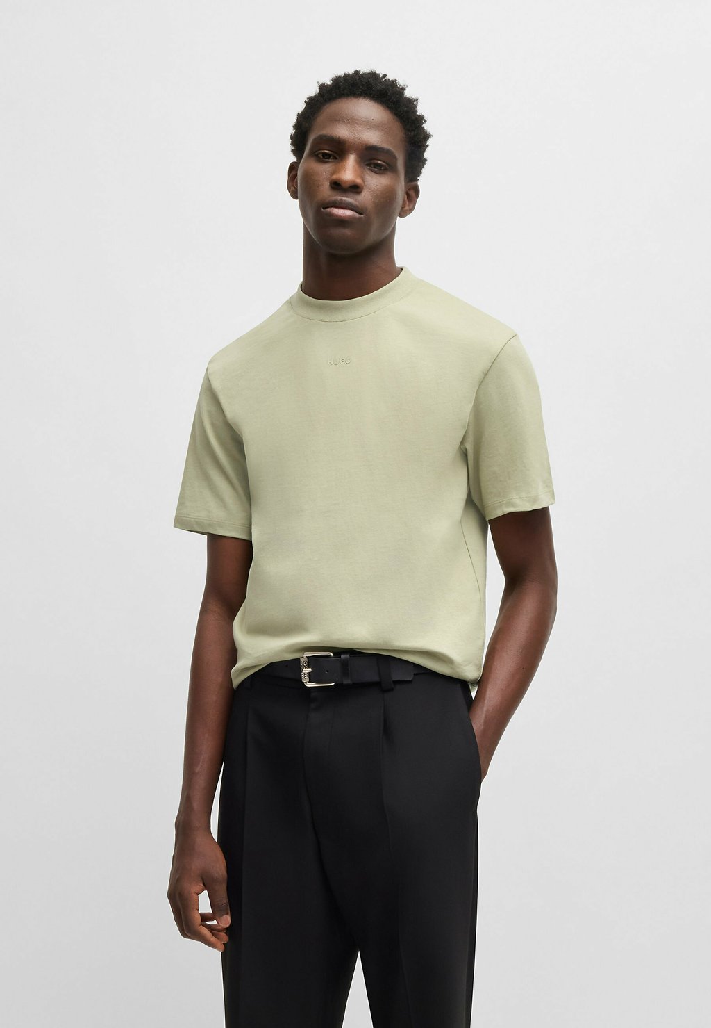 Базовая футболка DAPOLINO HUGO, зеленый
Базовая футболка DAPOLINO HUGO, зеленый