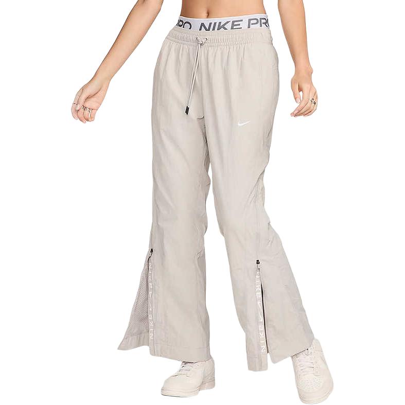 Nike Трикотажные спортивные штаны Ecru
Nike Трикотажные спортивные штаны Ecru