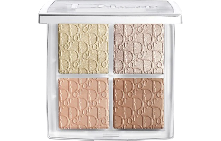 Тональное средство для усиления сияния и осветления тона кожи Natural 10g DIOR
Тональное средство для усиления сияния и осветления тона кожи Natural 10g DIOR