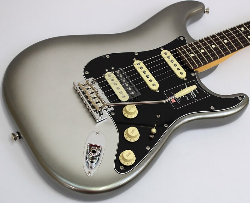 Электрогитара Fender American Professional II Stratocaster HSS, Mercury
Электрогитара Fender American Professional II Stratocaster HSS, Mercury