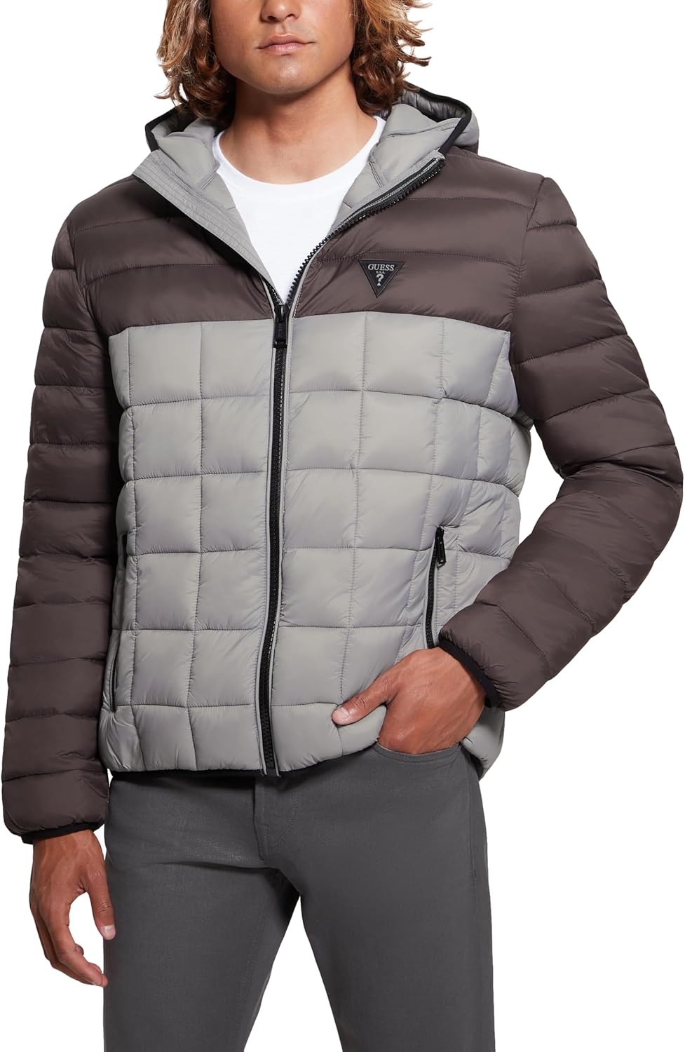 GUESS мужская куртка Jacob Quilted Pack Hooded, Black Grey Block
GUESS мужская куртка Jacob Quilted Pack Hooded, Black Grey Block