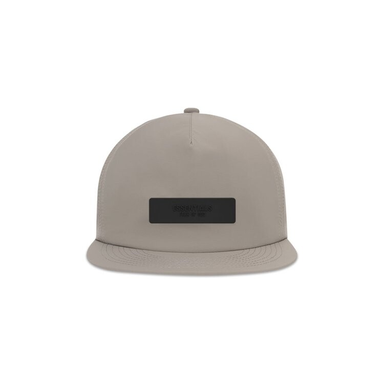 Бейсболка Fear of God Essentials Nylon Baseball Cap, цвет Dust
Бейсболка Fear of God Essentials Nylon Baseball Cap, цвет Dust
