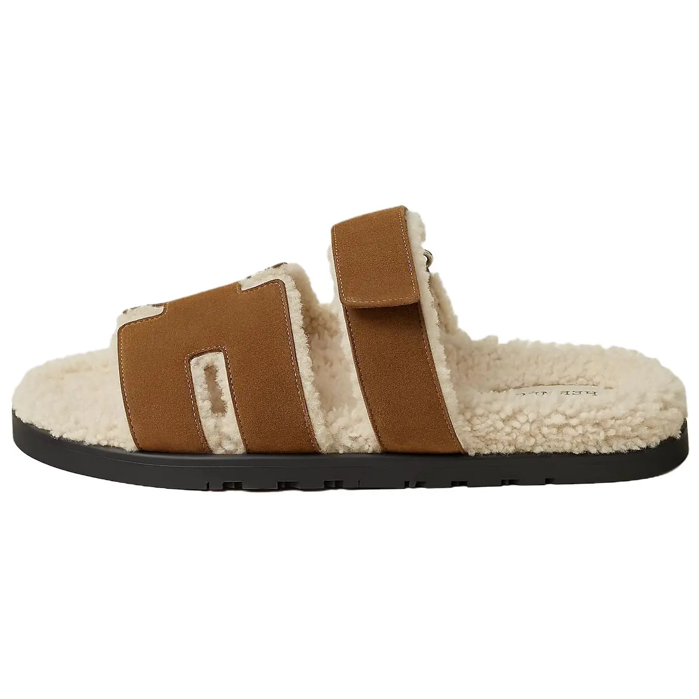 Шлёпанцы Chypre Slide мужские HERMES, коричневый
Шлёпанцы Chypre Slide мужские HERMES, коричневый