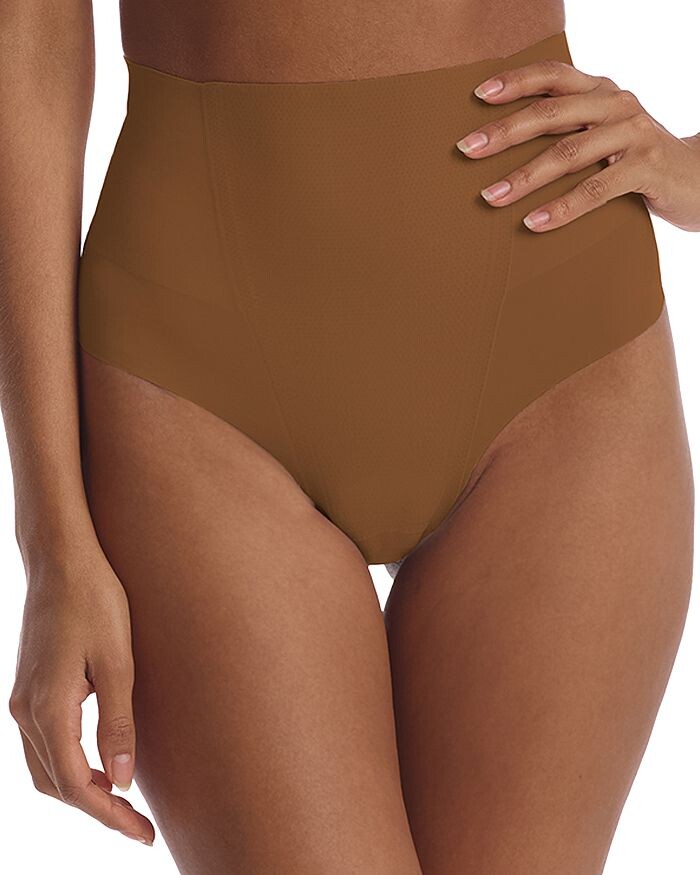 Разглаживающие стринги Zone Commando
Разглаживающие стринги Zone Commando