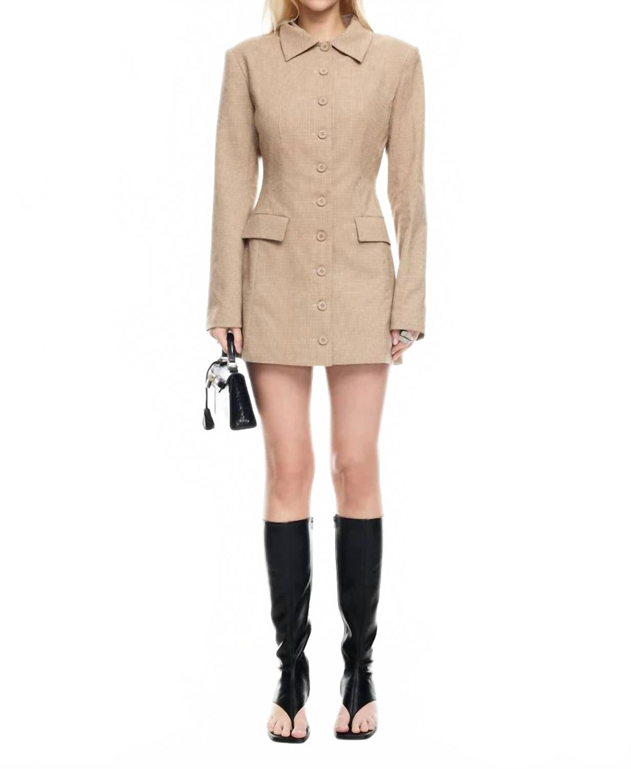 Lioness Мини-платье Chery в бежевую клетку
Lioness Мини-платье Chery в бежевую клетку