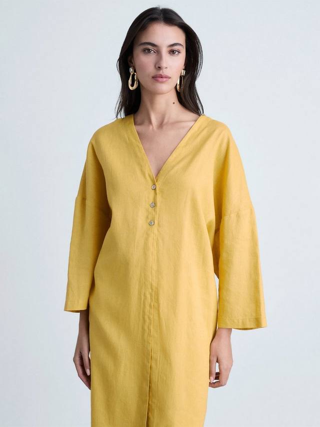 Роскошное льняное платье-тоут оверсайз Mango, цвет Medium Yellow
Роскошное льняное платье-тоут оверсайз Mango, цвет Medium Yellow