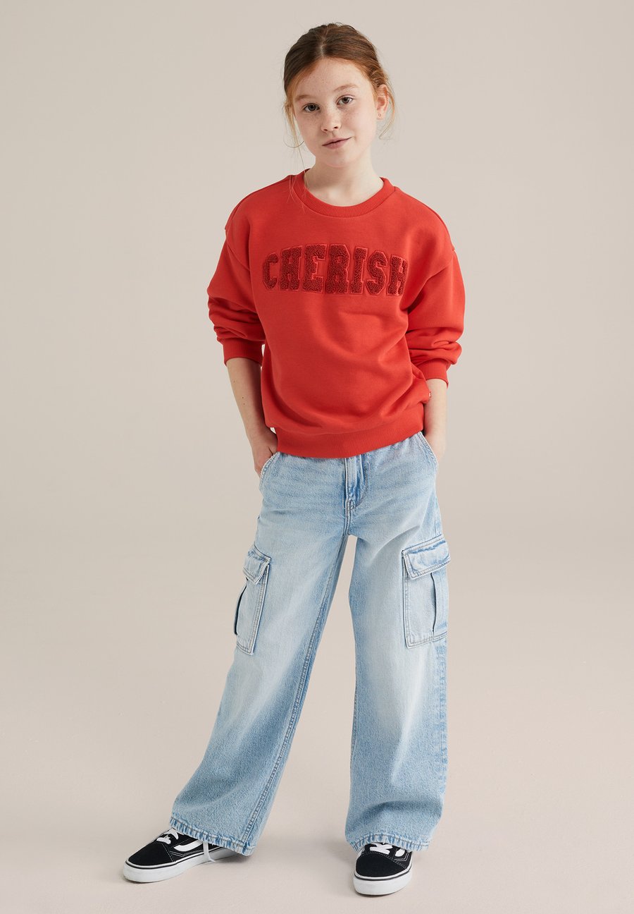 Толстовка WE Fashion Sweatshirt, Bright Red/Mottled Light Red
Толстовка WE Fashion Sweatshirt, Bright Red/Mottled Light Red