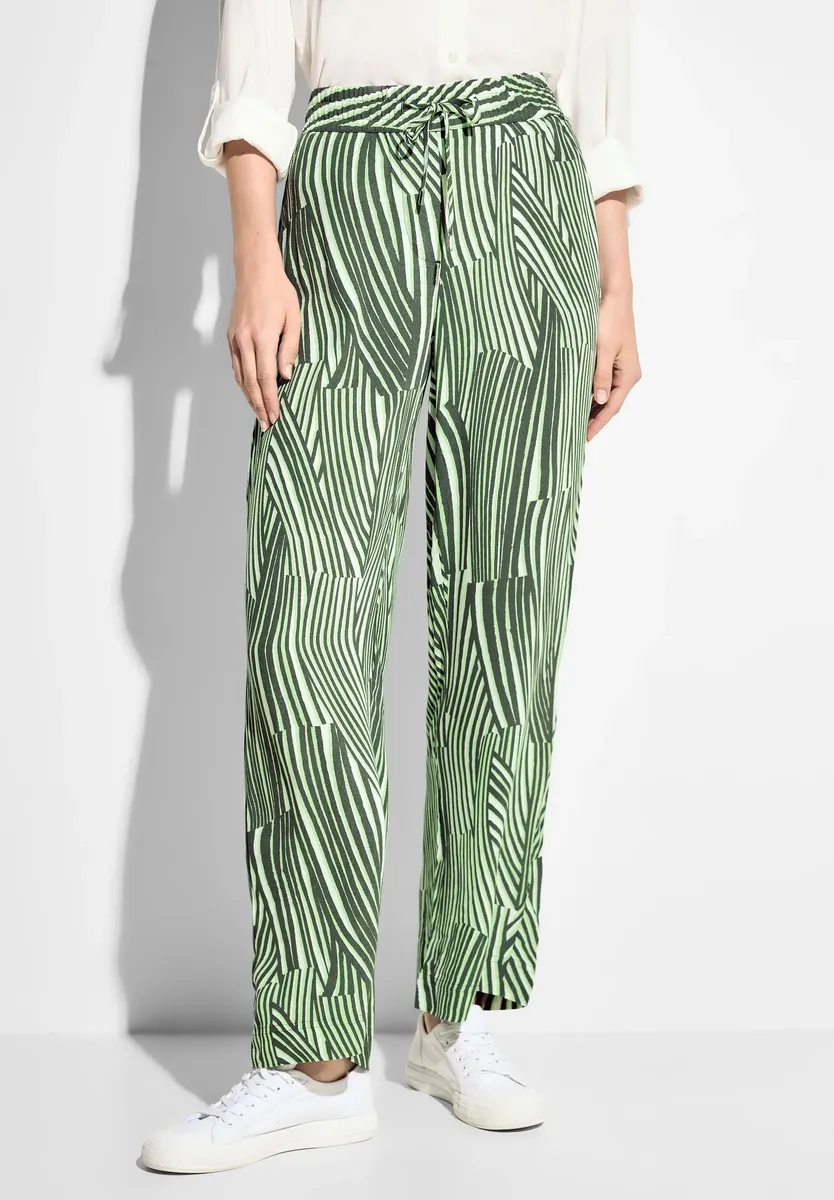 Брюки Cecil из ткани, завышенная талия, хаки
Брюки Cecil из ткани, завышенная талия, хаки