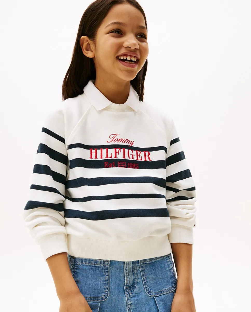 Девичий полосатый свитшот с круглым вырезом и логотипом спереди Tommy Hilfiger, синий
Девичий полосатый свитшот с круглым вырезом и логотипом спереди Tommy Hilfiger, синий