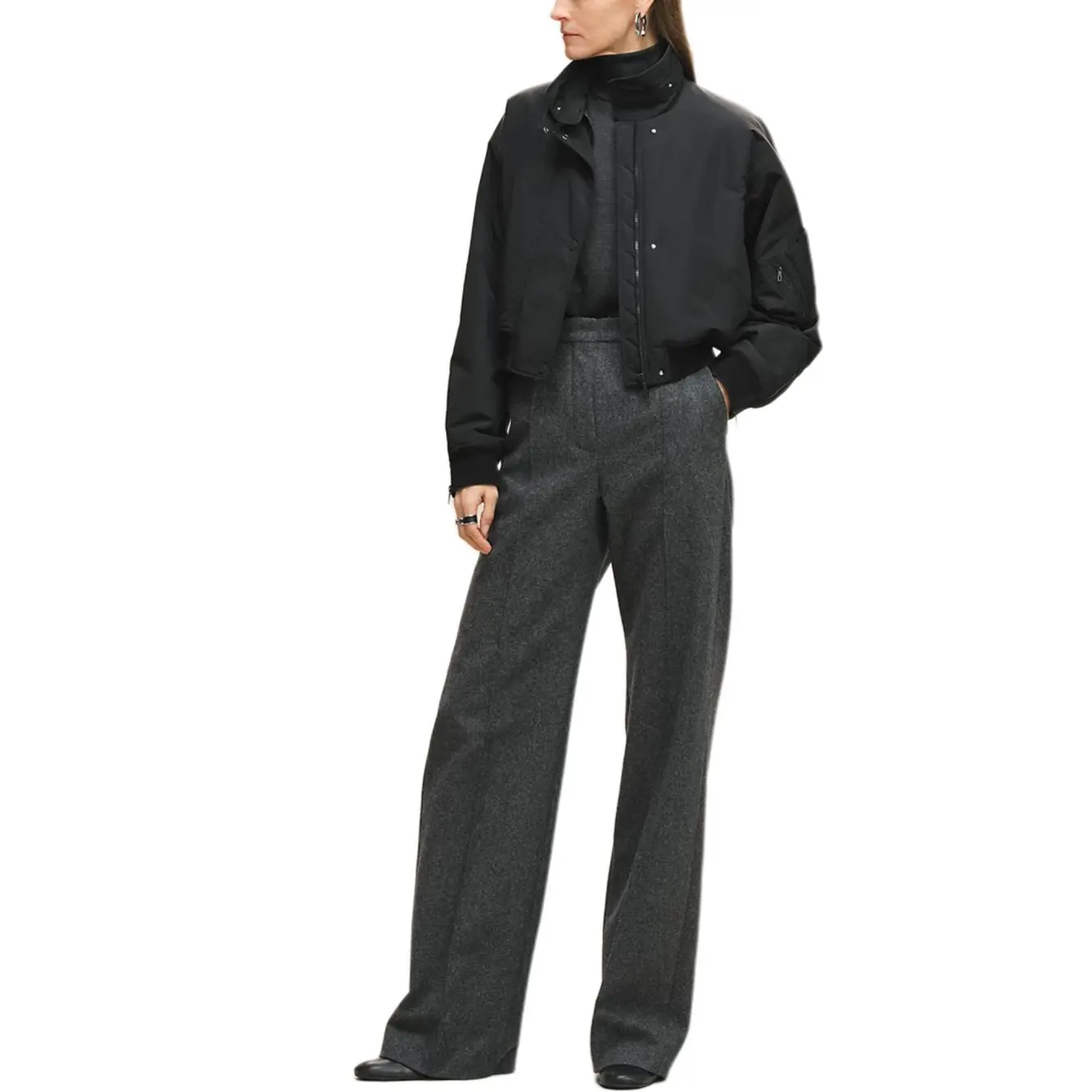 HERMES Куртка FW25 женская, Black
HERMES Куртка FW25 женская, Black