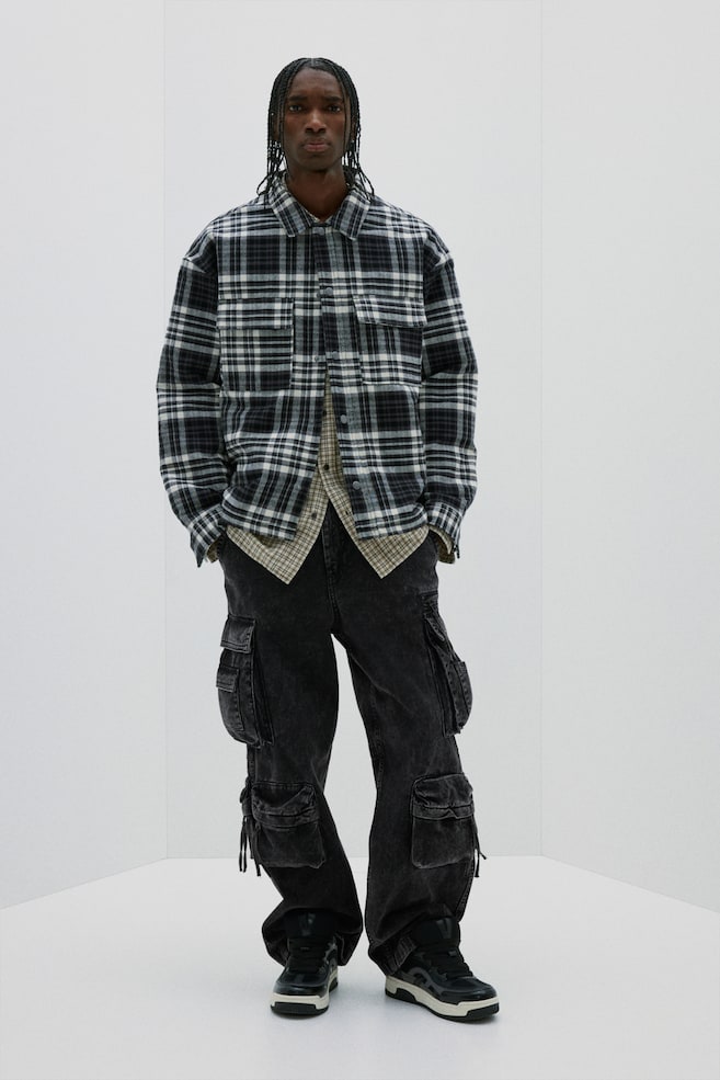 Свободные джинсы-карго H&M, черный
Свободные джинсы-карго H&M, черный