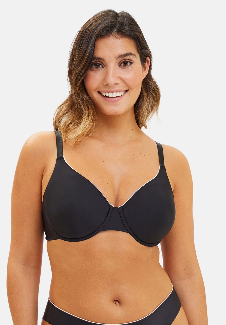 Бюстгальтер Sans Complexe Underwired bra, Noir Blush/Black
Бюстгальтер Sans Complexe Underwired bra, Noir Blush/Black