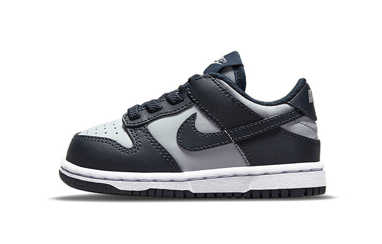 Кроссовки Nike Dunk Low Georgetown TD
Кроссовки Nike Dunk Low Georgetown TD