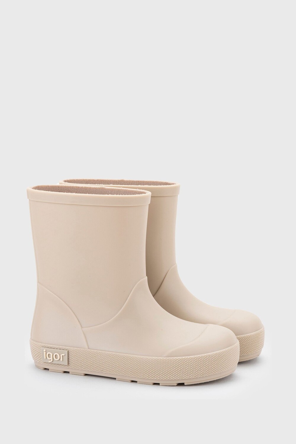 Резиновые сапоги Yogi натурального цвета Igor
Резиновые сапоги Yogi натурального цвета Igor