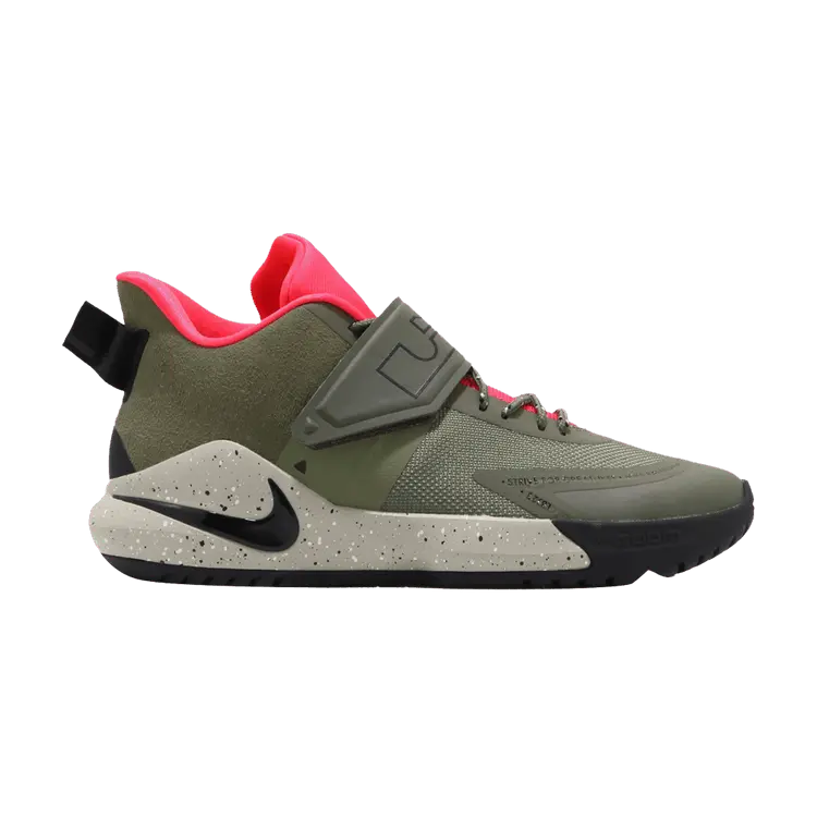 Кроссовки Ambassador 12 'Thermal Green', зеленый
Кроссовки Ambassador 12 'Thermal Green', зеленый