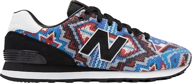 Кроссовки New Balance Ricardo Seco x 574 'Huichol Art', синий
Кроссовки New Balance Ricardo Seco x 574 'Huichol Art', синий