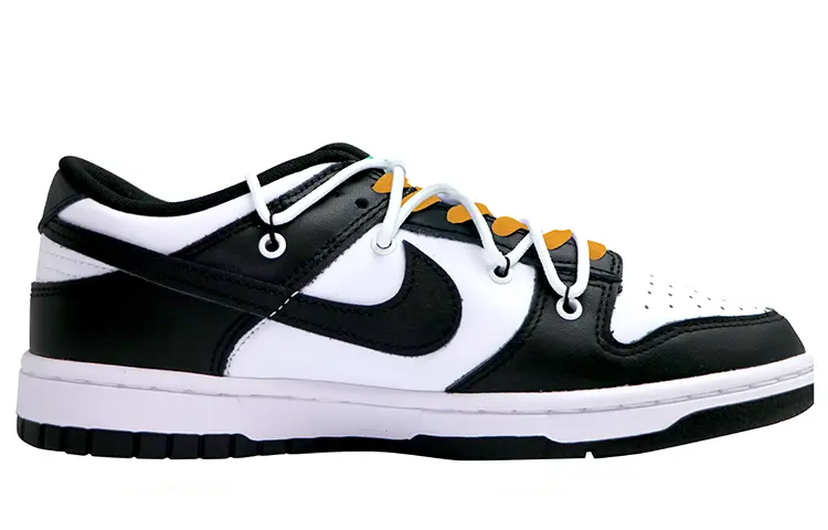 Кроссовки Nike Dunk Skateboarding Shoes Unisex Low-top Black/White/Orange, черный/белый
Кроссовки Nike Dunk Skateboarding Shoes Unisex Low-top Black/White/Orange, черный/белый