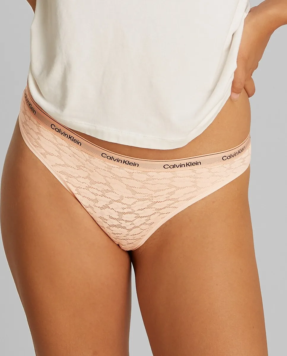 СОВРЕМЕННЫЕ КРУЖЕВНЫЕ бразильские трусики Calvin Klein, светло-розовый
СОВРЕМЕННЫЕ КРУЖЕВНЫЕ бразильские трусики Calvin Klein, светло-розовый